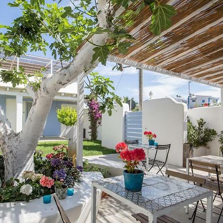 Hotel Intorno Al Fico Φιουμιτσίνο Εξωτερικό φωτογραφία