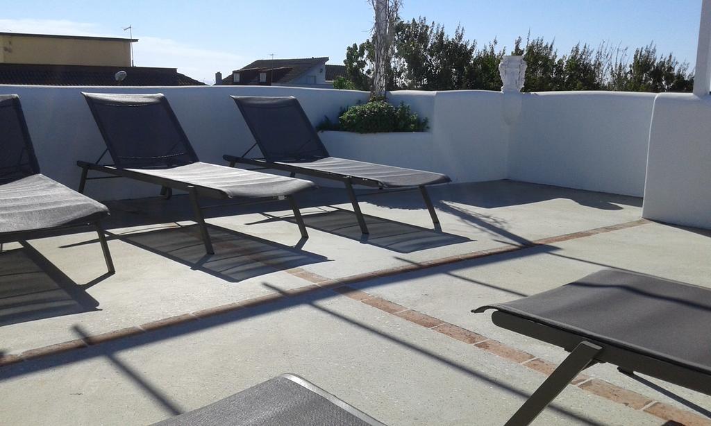 Hotel Intorno Al Fico Φιουμιτσίνο Εξωτερικό φωτογραφία