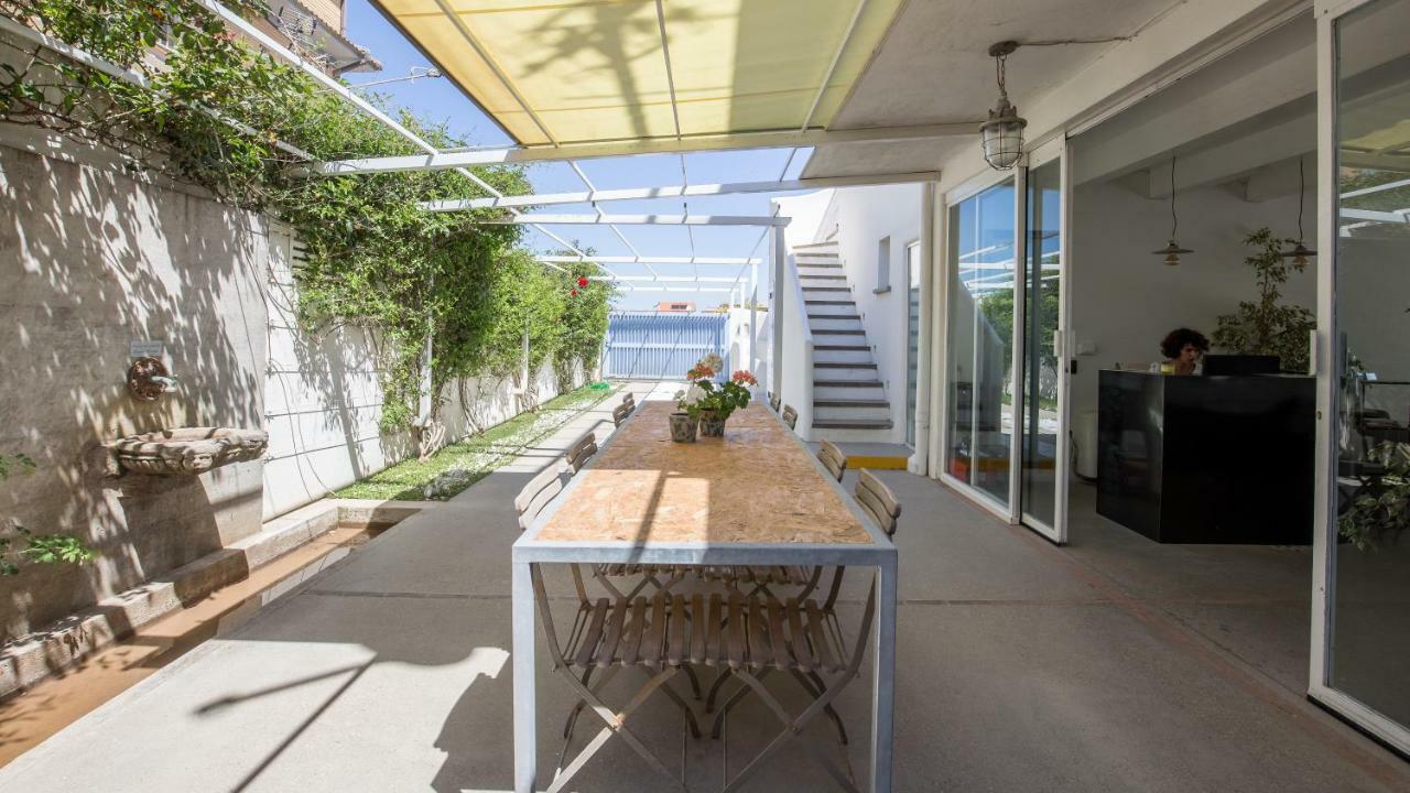 Hotel Intorno Al Fico Φιουμιτσίνο Εξωτερικό φωτογραφία