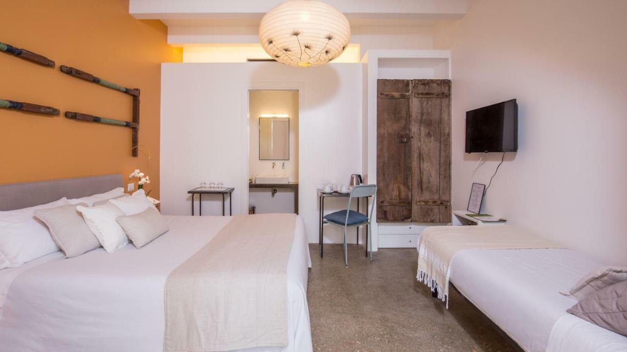 Hotel Intorno Al Fico Φιουμιτσίνο Εξωτερικό φωτογραφία